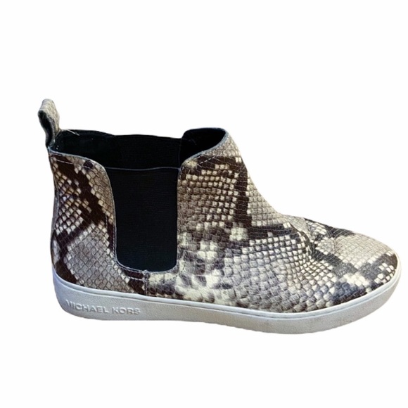 Micheal Kors Snakeskin Chelsea Boot - Picture 1 of 11